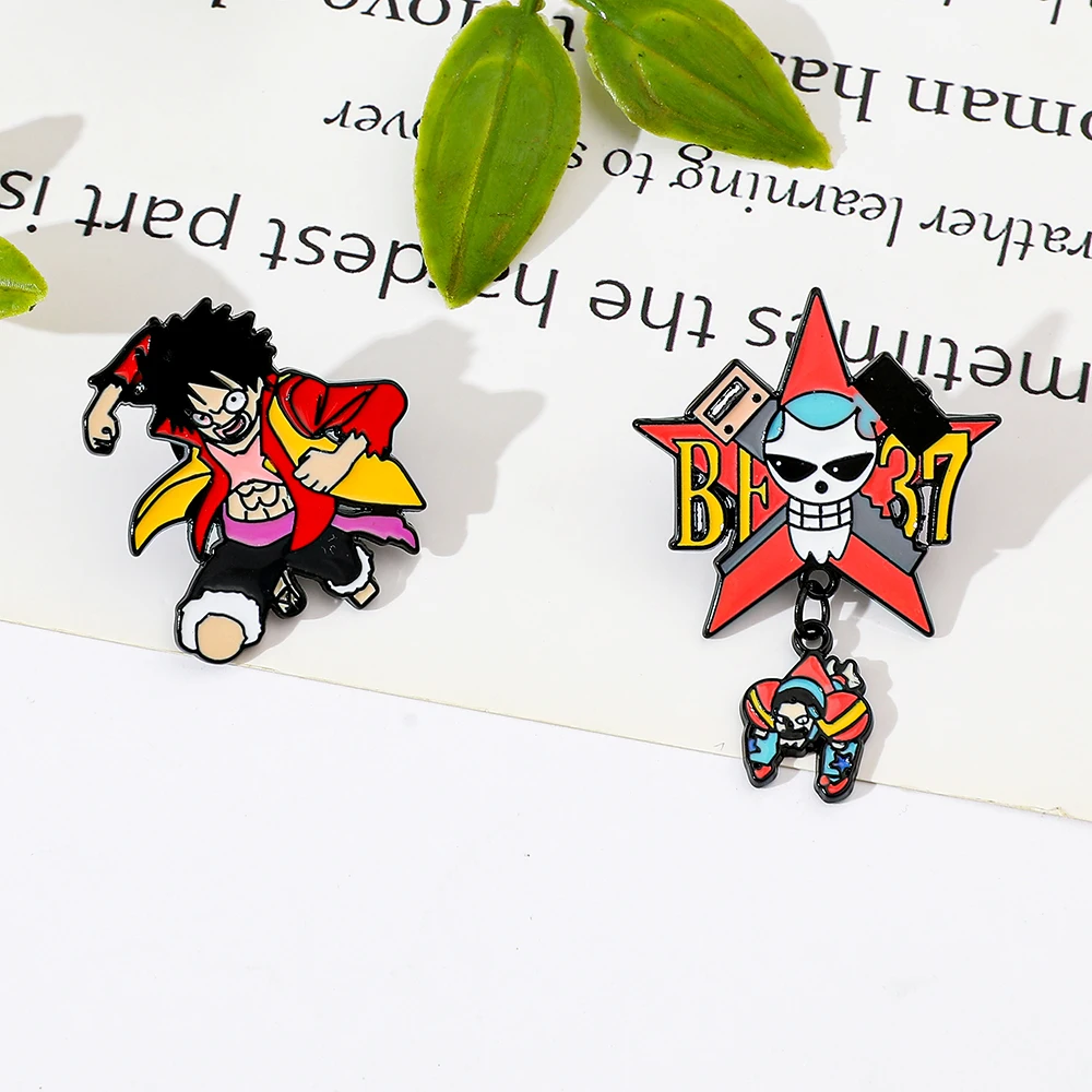 2 Pcs Creative Anime Brooch Fu - Anime Cosplay Luffy 评论和价格